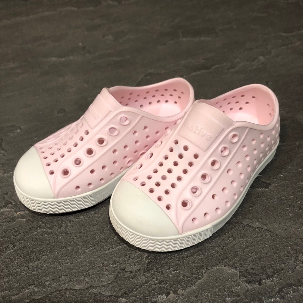 Native Jefferson Pink Toddler Size 6
